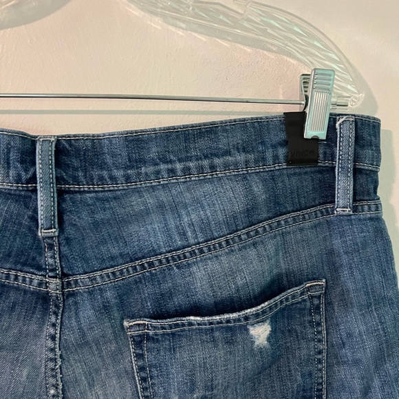 Vince Mason Relaxed Short in Wrecked Wash - Picture 11 of 13